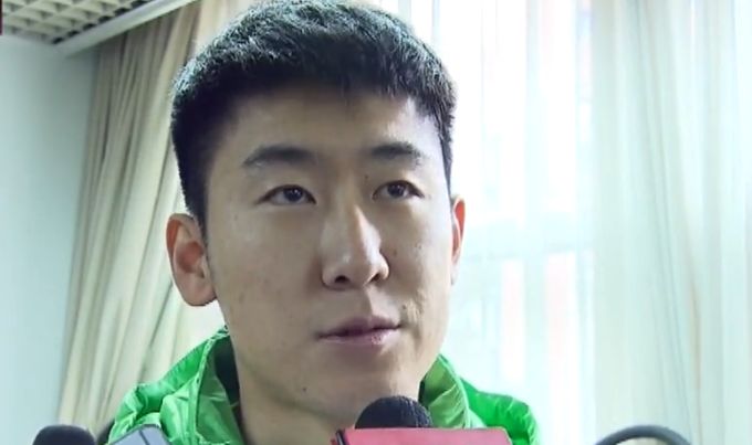 《狗眼看人心》排片占比较前一日上涨近1%，累计票房1455万，上映三日后首次进入榜单前三。